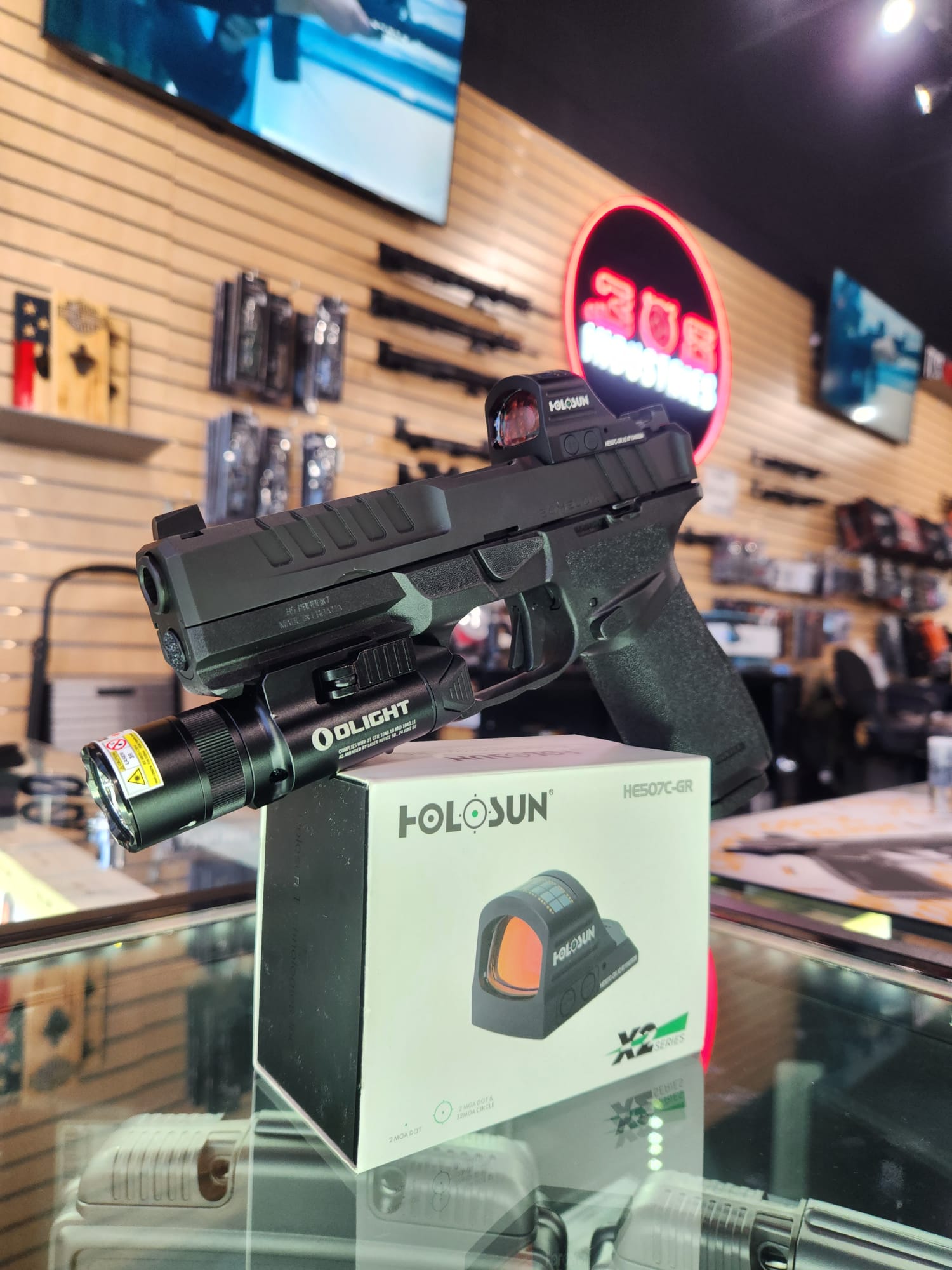 Holosun HE507C-GR-X2, Green Dot, 32 MOA Ring & 2 MOA Dot, Black Color, Side Battery, Solar Failsafe